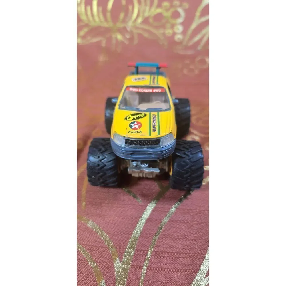 1998 Kentoys Metal Crusher Die-Cast Monster Truck
